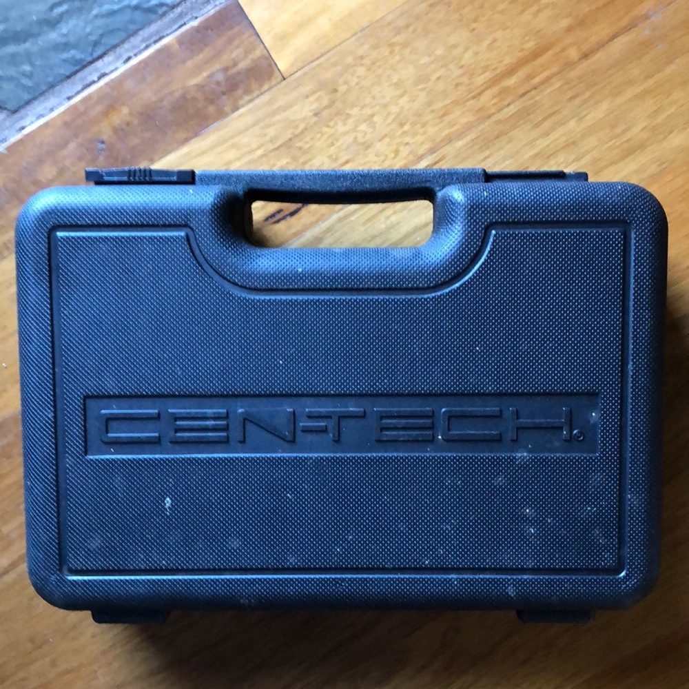 CEN-TECH inspection camera battery operated 2.4” lcd with case